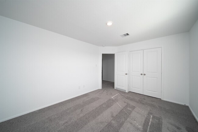 Building Photo - 18422 Running Shadow Ct