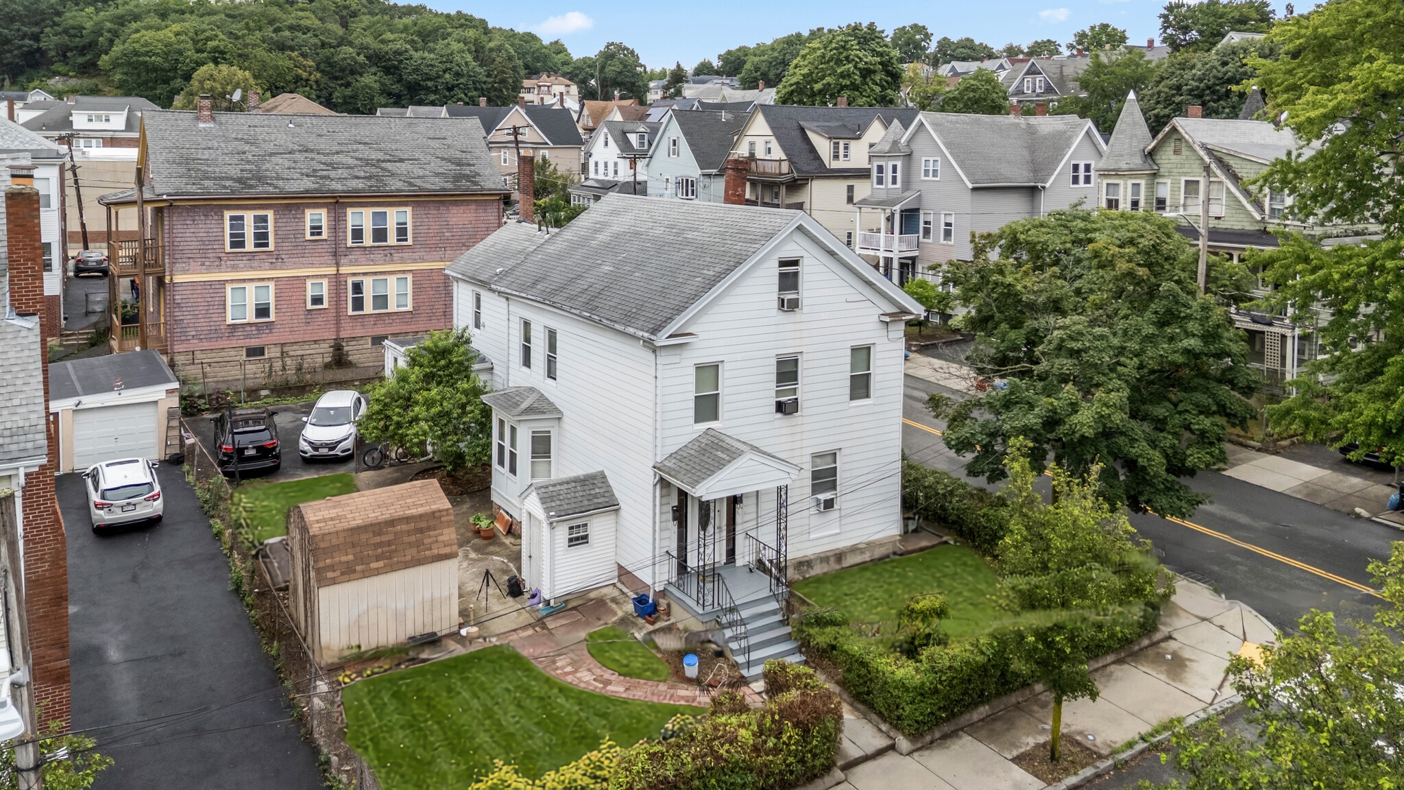 Building Photo - 34 Page St