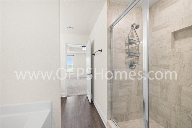 Building Photo - 6123 Redberry Dr