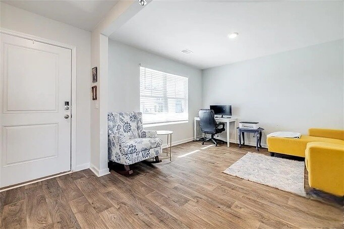 Building Photo - 248 Caribbean Village Dr