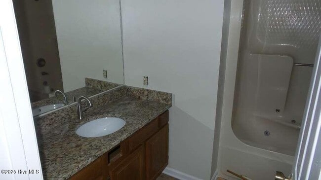 Building Photo - 3200 Crystal Oaks Ln