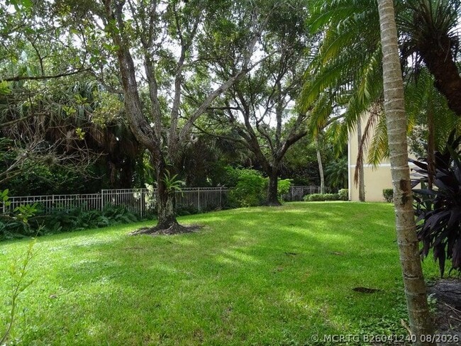 Building Photo - 6450 Emerald Dunes Dr