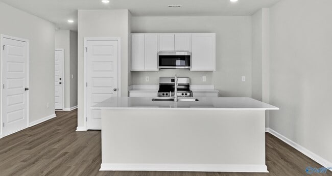 Building Photo - 120 Betty Williams Dr
