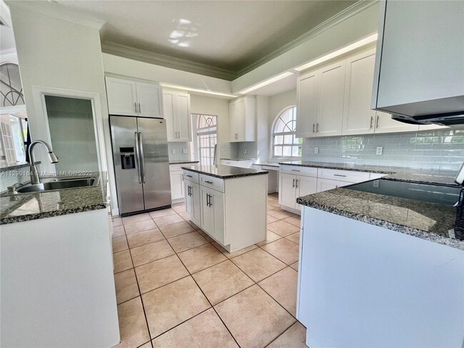 Building Photo - 3635 Park Ct