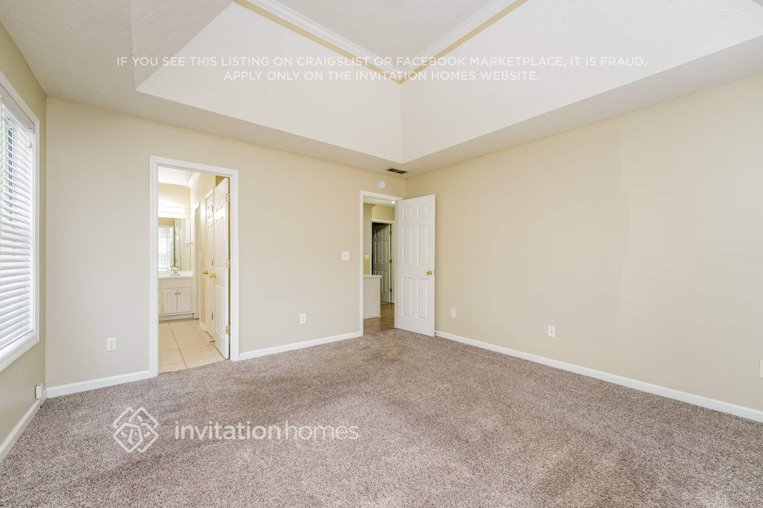 Building Photo - 820 Cambridge Creek Dr SW