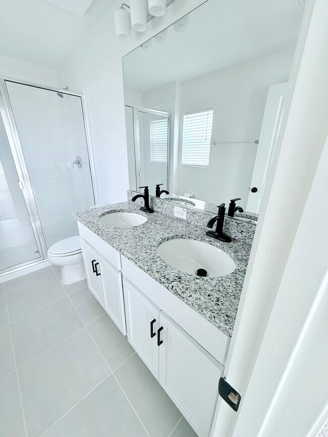 Building Photo - 10468 Wet Marsh Cv