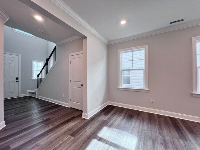 Building Photo - 360 Canyon Gap Wy