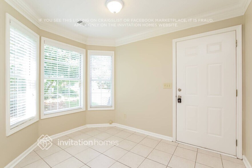 Building Photo - 650 Trellis Pond Ct