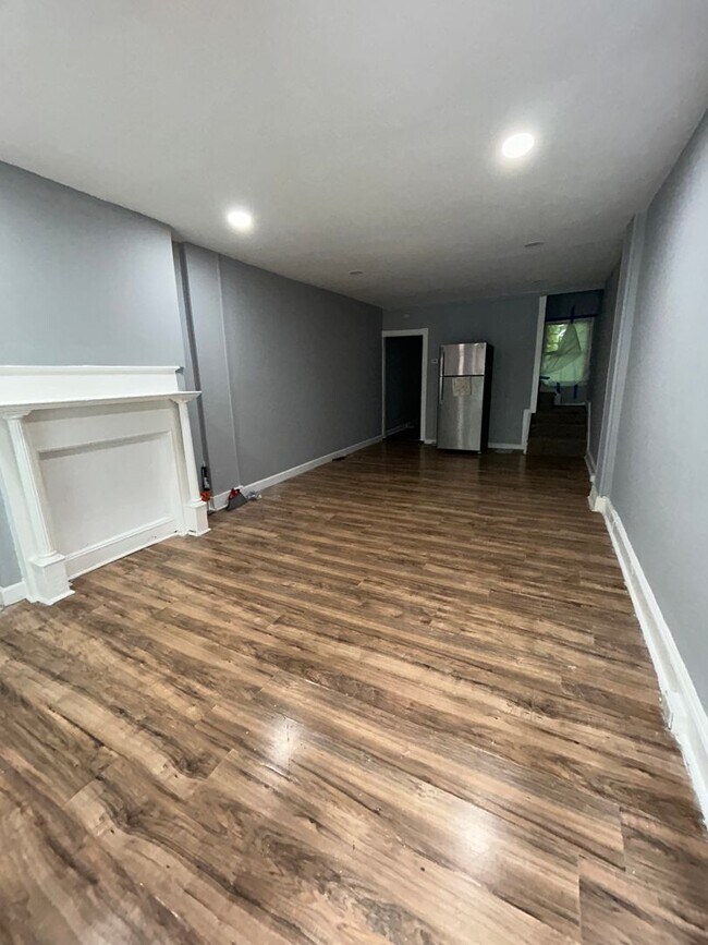 Building Photo - 414 Reservoir St