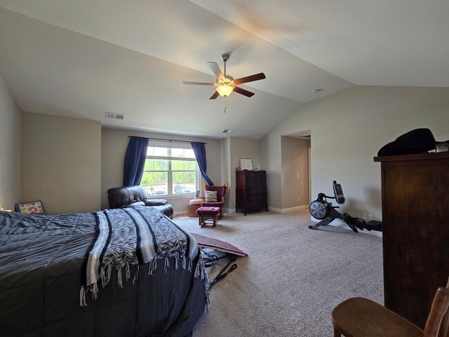 Building Photo - Rare find in Camden, SC - Gorgeous home on...