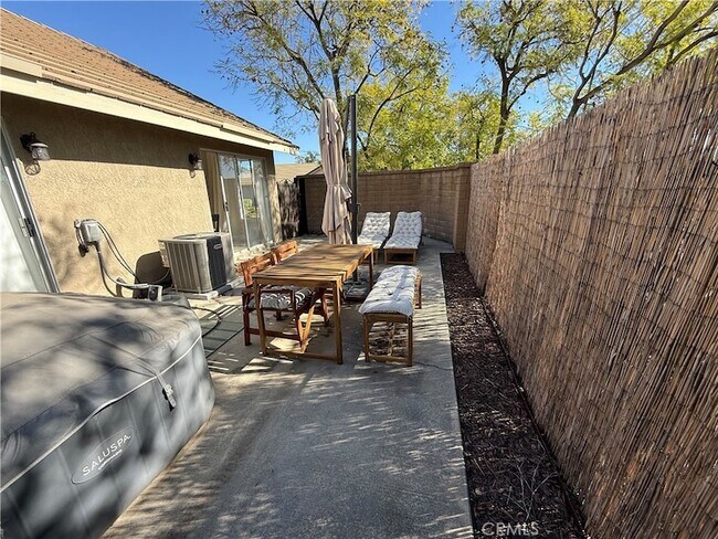 Building Photo - 12399 Blazing Star Ct