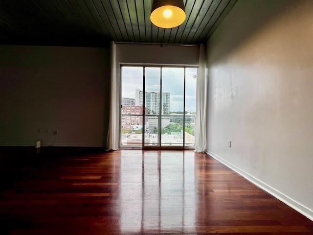 Building Photo - 620 Glen Iris Dr NE