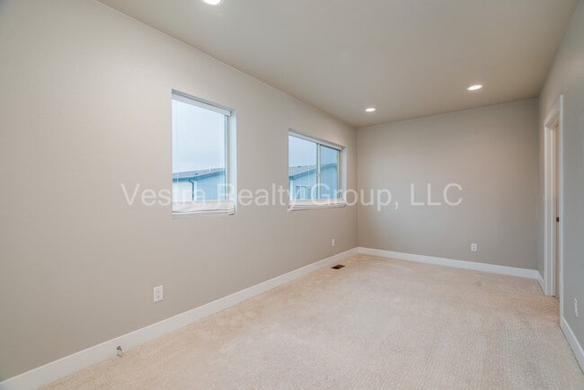 Building Photo - 4743 E Iliff Ave