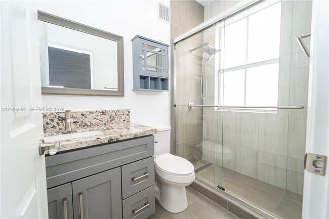 Building Photo - 3515 Shoma Dr