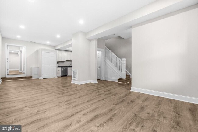 Building Photo - 3928 14th St NW