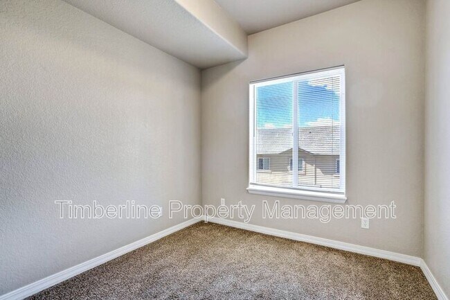 Building Photo - 4880 Kerry Lynn View