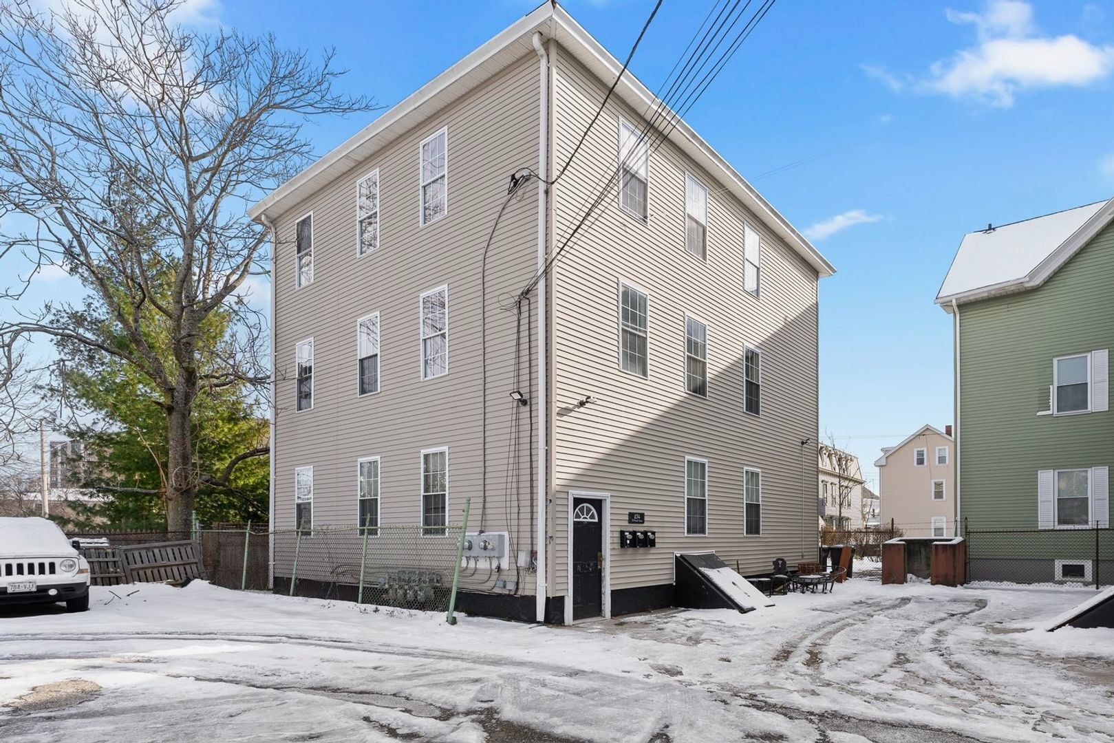 Building Photo - 132-134 DePasquale Avenue