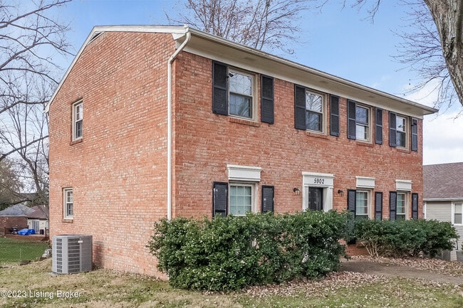 Building Photo - 5902 Stone Bluff Rd