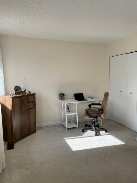 Building Photo - 12132 Captiva Ct