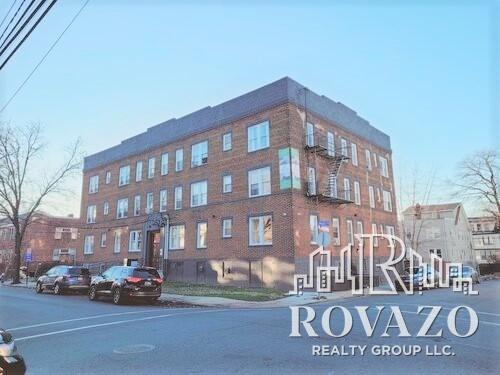 Primary Photo - 175 Munn Ave