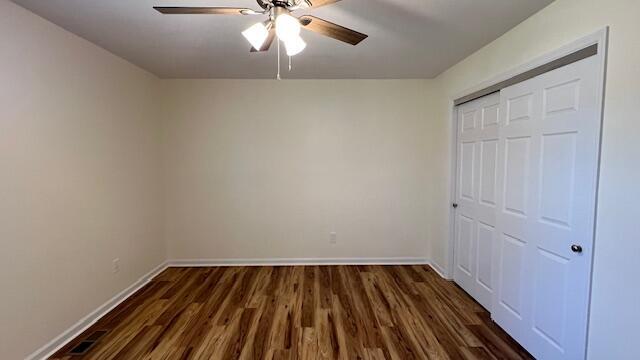 Building Photo - 115 N Valley Dr NW