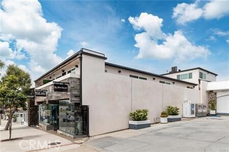 Building Photo - 577 Ramona Ave