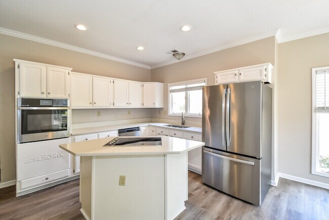 Building Photo - 1515 Cedar Mills Dr