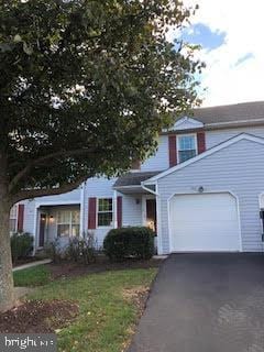 Primary Photo - 103 Lennox Ct