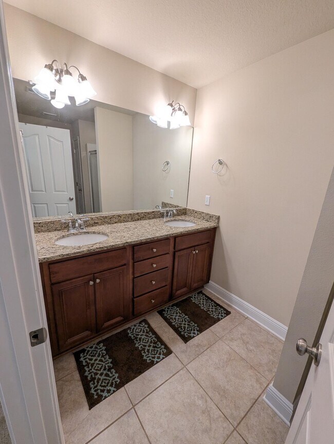 Building Photo - 8899 White Ibis Way