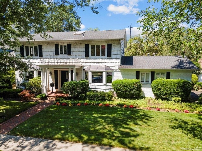 Primary Photo - 15 Sherwood Ln