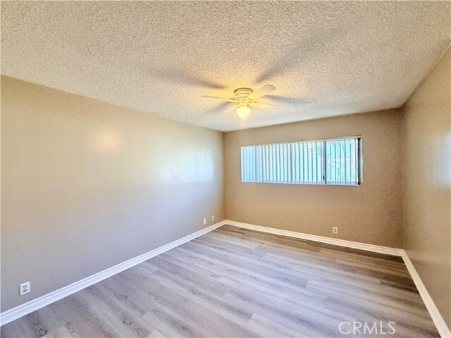 Building Photo - 448 N Terry Way