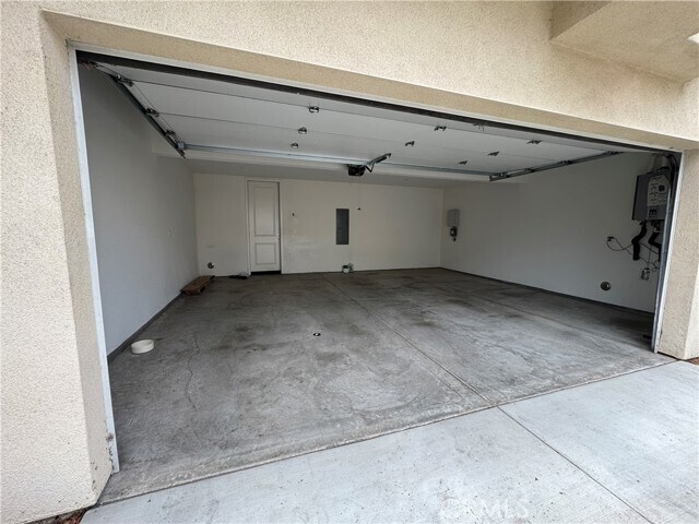 Building Photo - 29 Lyric Wy
