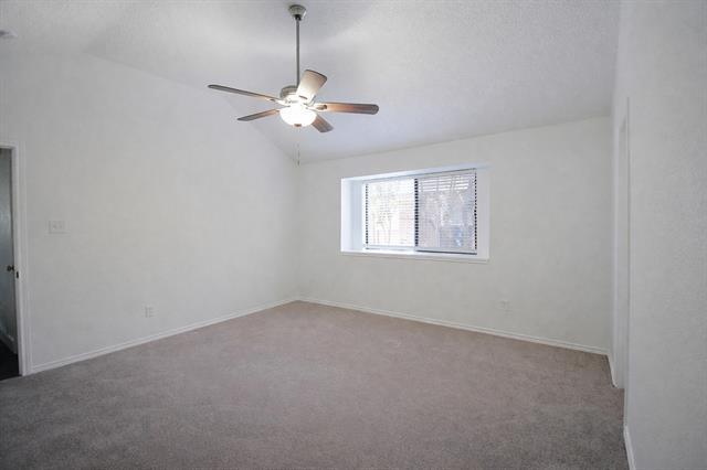 Building Photo - 2035 Lansdown Dr