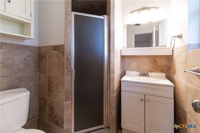 Building Photo - 1201 Hughes Ave