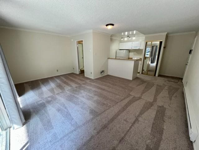 Building Photo - 243 Boardwalk Ave