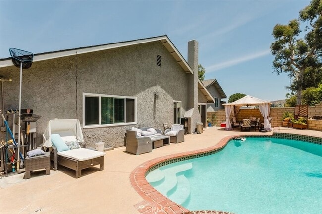 Building Photo - 23128 Calvello Dr