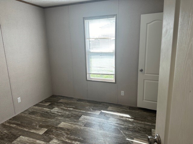 Building Photo - 16496 Dunhill Ln