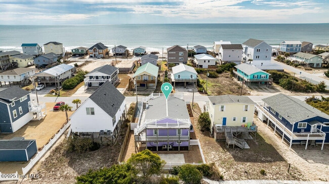 Building Photo - 1207 N Topsail Dr