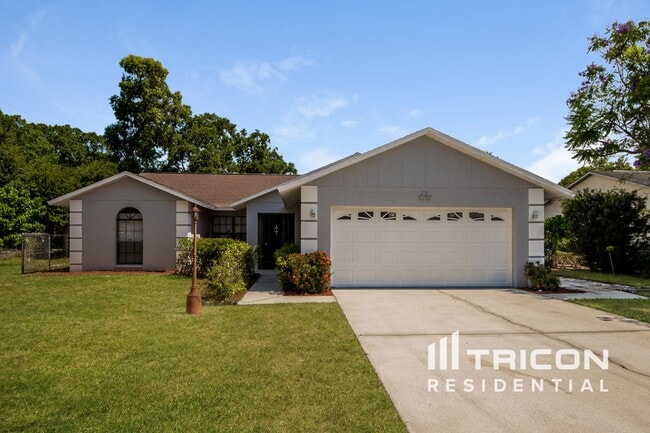 Building Photo - 1203 70th Dr E