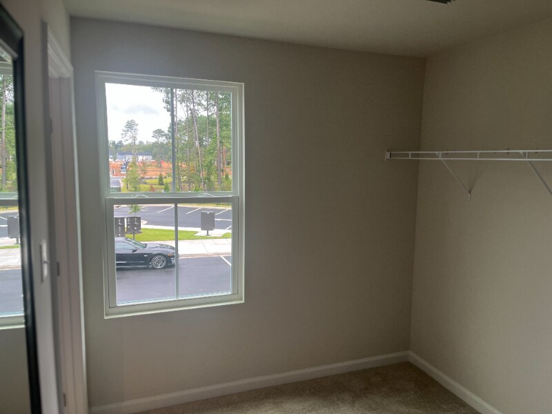 Building Photo - 532 Destination Way