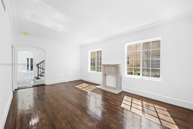 Building Photo - 1545 Meridian Ave