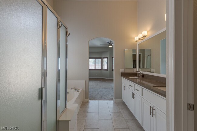 Building Photo - 4029 Genoa Dr
