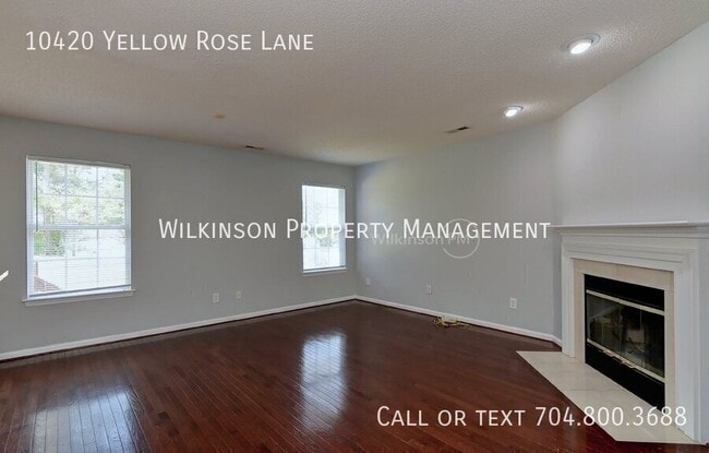 Building Photo - 10420 Yellow Rose Ln