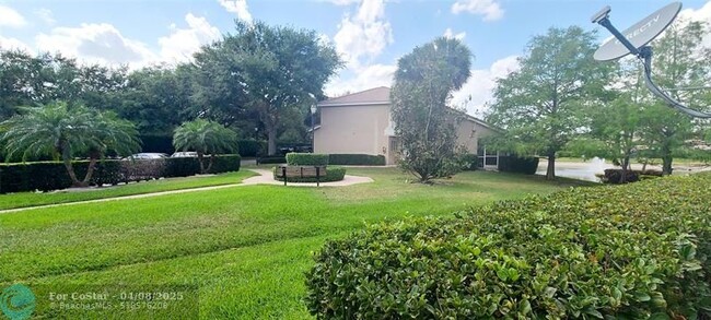 Building Photo - 7303 NW 61st Terrace