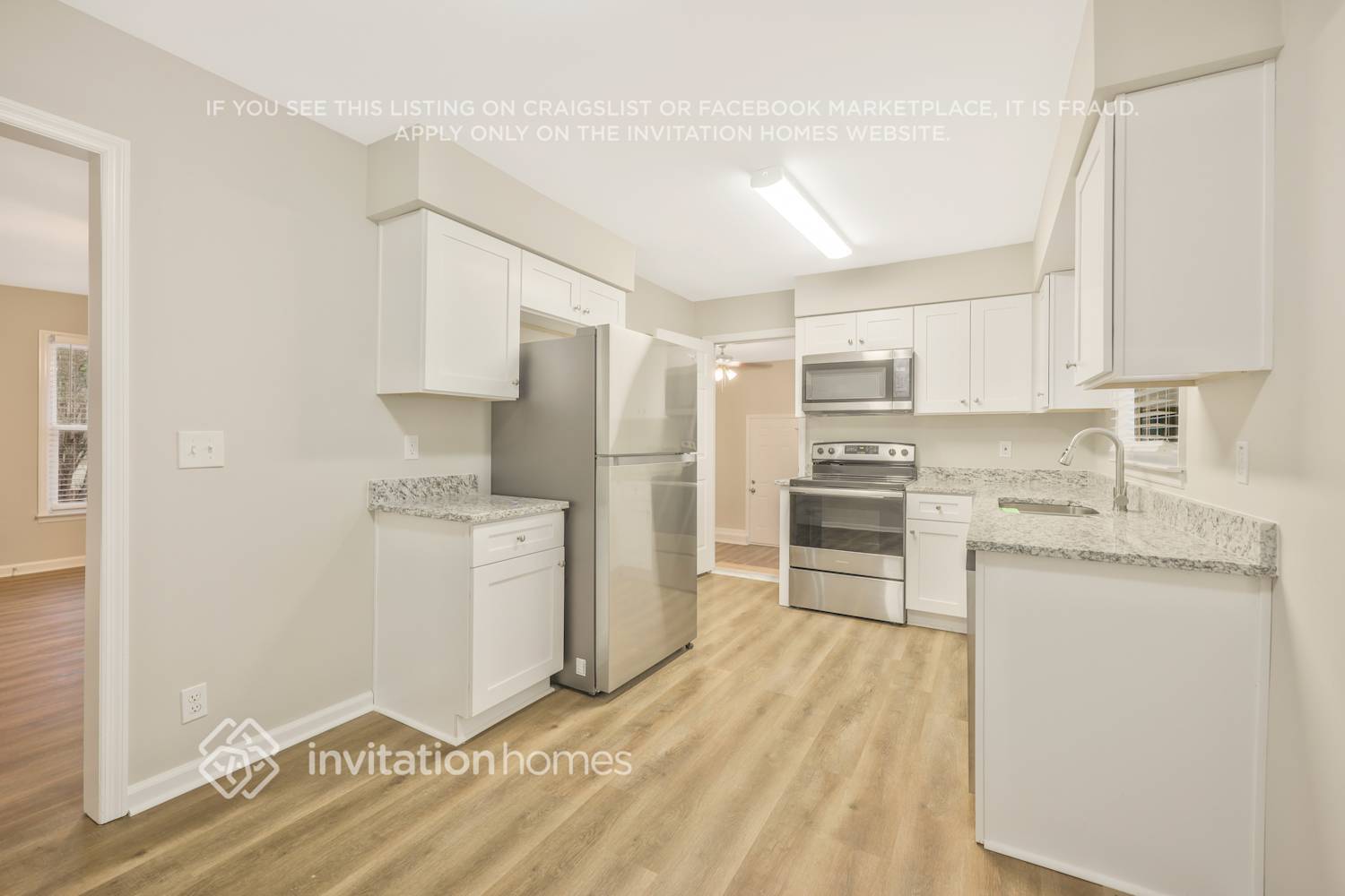 Building Photo - 1128 Sioux Terrace