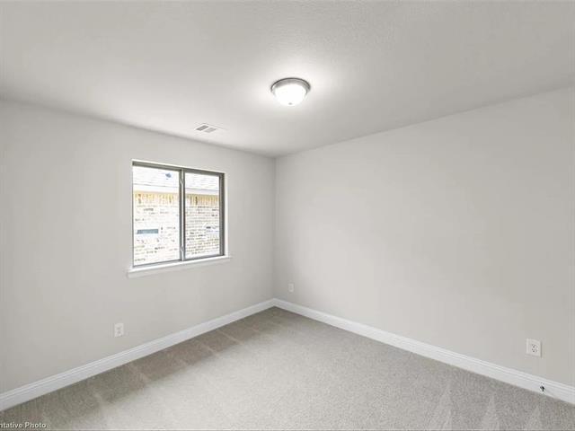 Building Photo - 223 Fairmont Dr