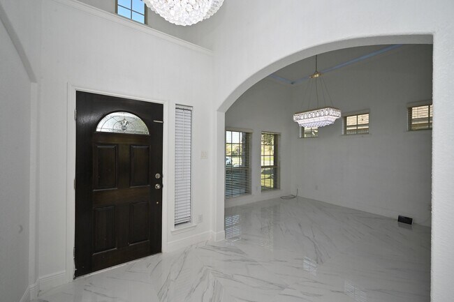Building Photo - 10607 Pilkington Dr