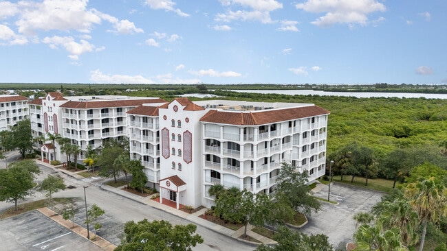 Building Photo - 801 Del Rio Way