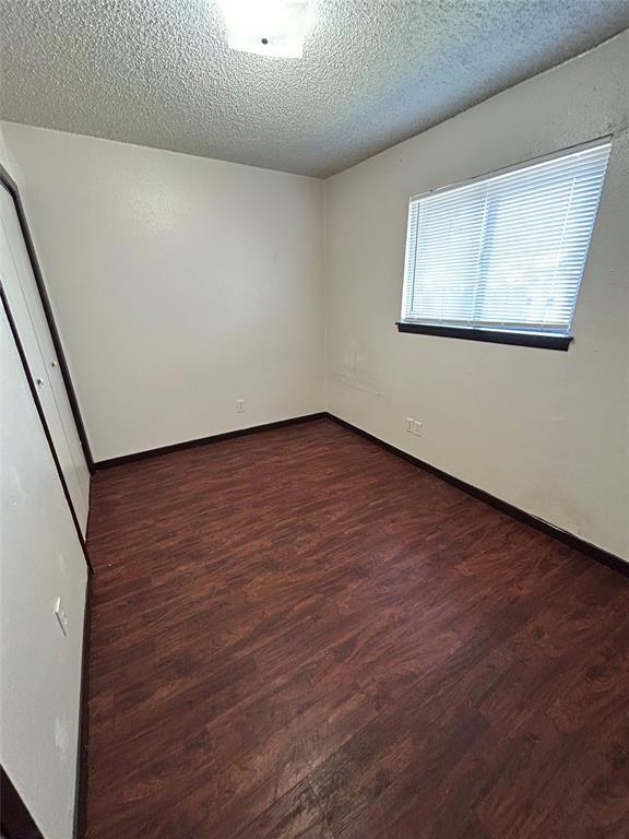 Building Photo - 908 Emile St