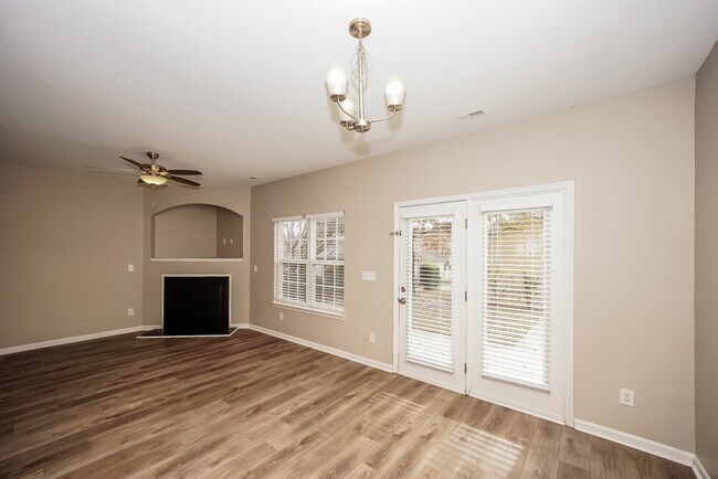 Building Photo - 19420 Fridley Ln